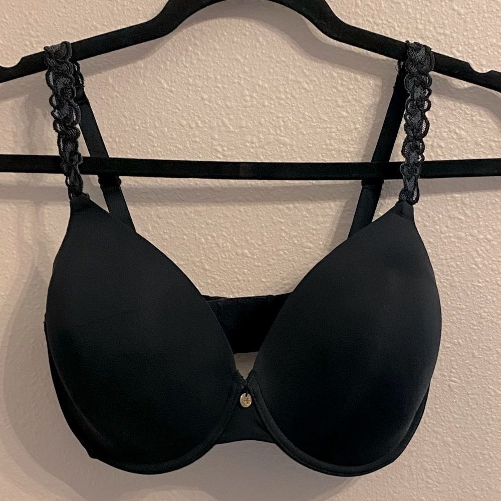 Natori Black Bra 32DDD